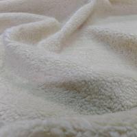 Fausse fourrure aspect mouton ton naturel4