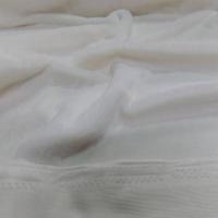 Fausse fourrure blanche a poils ras1