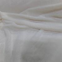 Fausse fourrure blanche a poils ras6