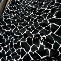 Fausse fourrure girafe noir blanc03