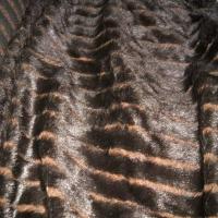 Fausse fourrure marron a bandes