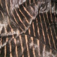 Fausse fourrure marron a bandes9