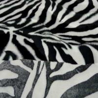 Fausse fourrure zebre3