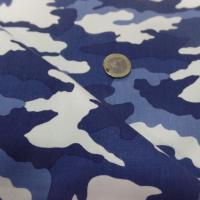 tissu Gabardine coton fine imprime camouflage bleu et blanc