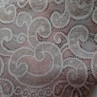 Galon de dentelle brode beige en 22 cm
