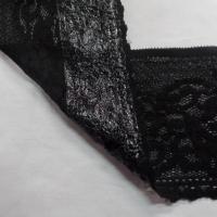 Galon de dentelle lycra noire adhesive en 11cm