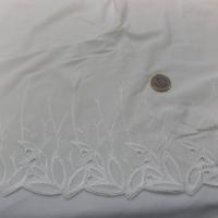 vente de galon de jersey polyester brodé blanc cassé en 30 cm