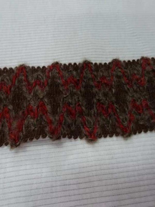 Galon de laine ton marron en 4 5 cm