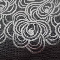 Galon de resille blanche brode en 40 cm08