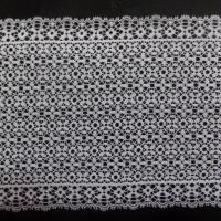 Galon de resille faconne blanche en 16 cm