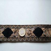 Galon type ancienne ton beige dore noir0