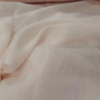 Gaze de soie beige rose clair