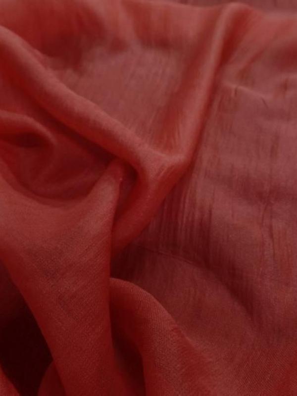Gaze de soie rouge vermillon
