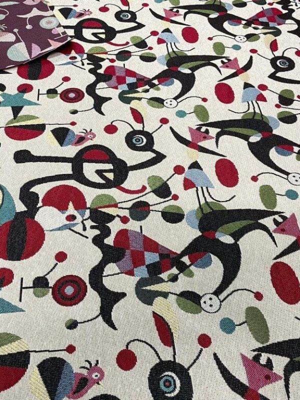Gobelin jacquard beige rouge noir