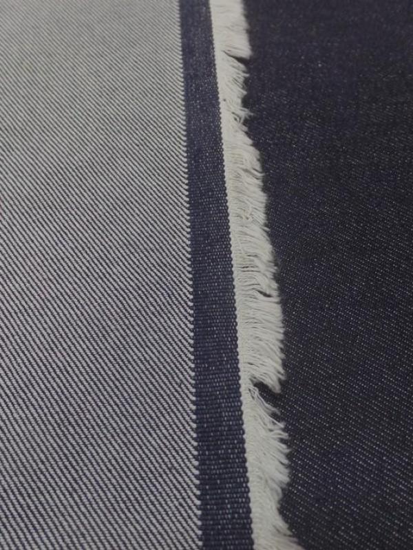 Jean epais souple bleu fonce en 1 60 m de large