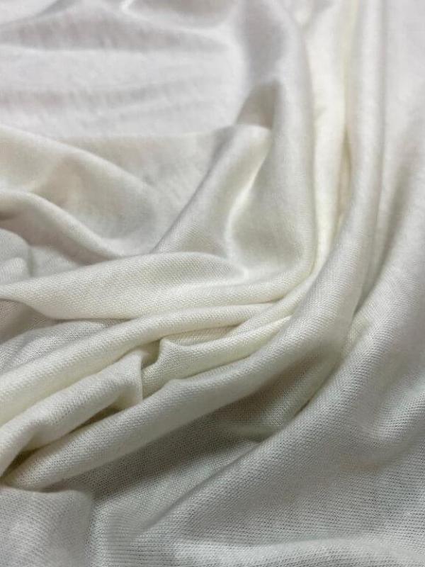 Jersey coton blanc casse en 1 50m de l