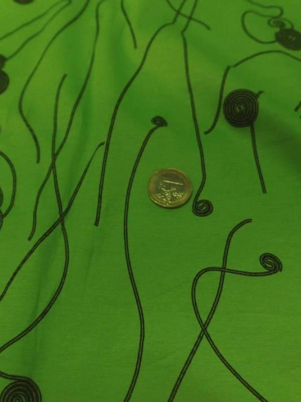 Jersey coton lycra dans la largeur vert anis et noir