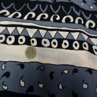 Jersey coton lycra imprime ton gris a bandes1
