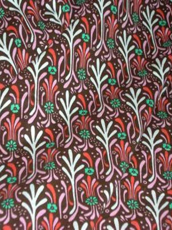 Jersey coton lycra marron imprime fleurs