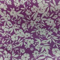 Jersey fin polyester viscose imprime fleurs ton lavande et blanc