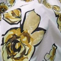 Jersey polyester blanc imprime rose ton beige jaune4