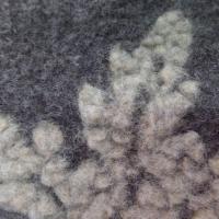 Lainage bouillie marron a motifs faconne beige 0