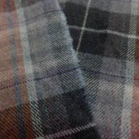Lainage laiger a carreaux marron gris1 2