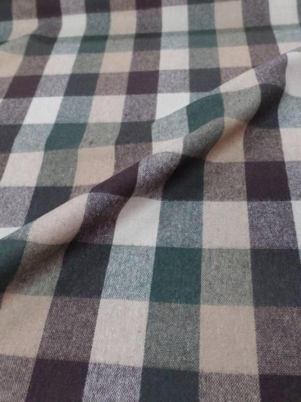 Lainage leger a carreaux marron beige vert