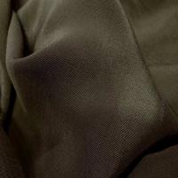 tissu léger très fluide style crêpe ton lurex kaki