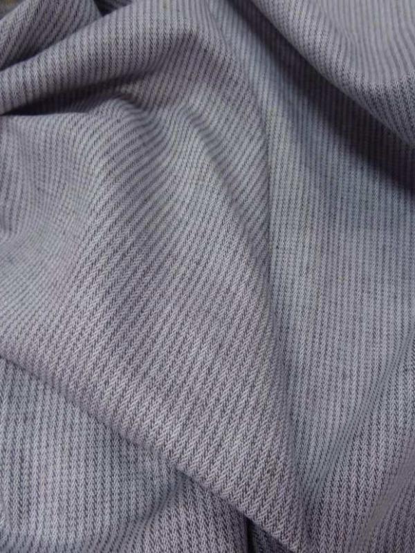 Lin chambray gris beige chine a rayures tres fine style chevron