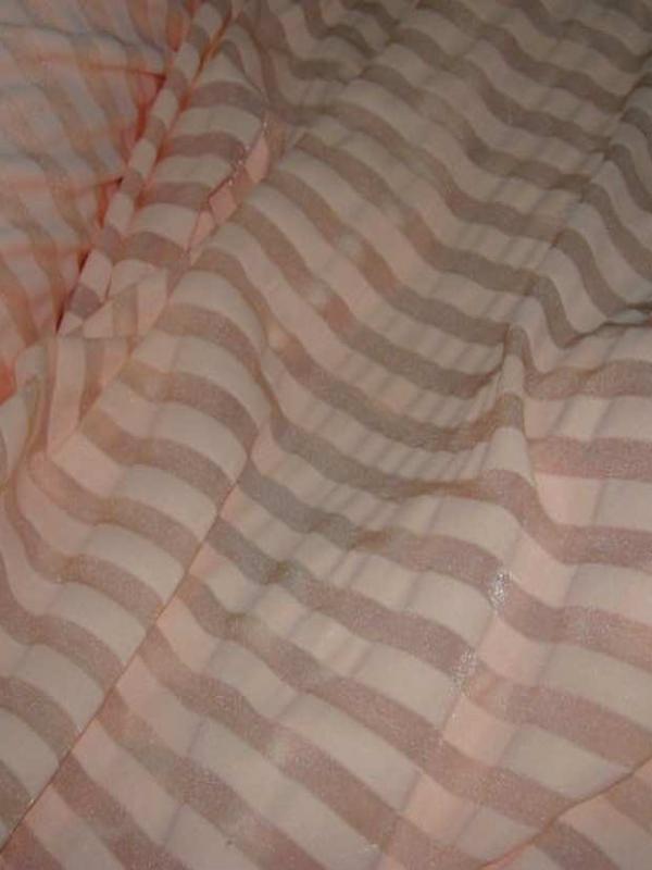 Lycra a rayures en transparence ton saumon clair