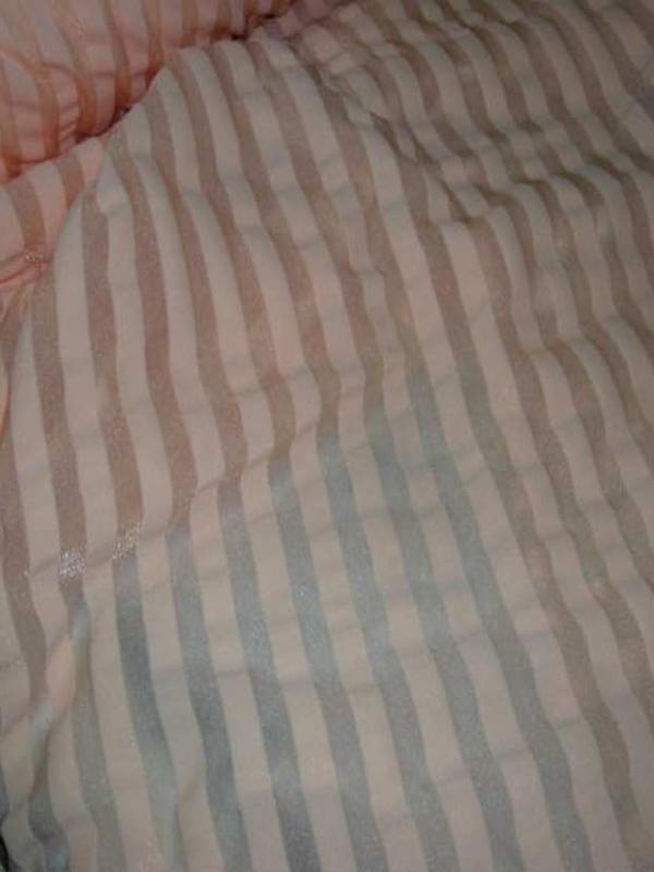 Lycra a rayures en transparence ton saumon clair