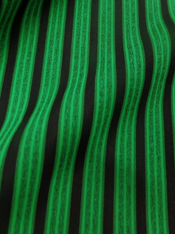 Lycra a rayures vert et noir07