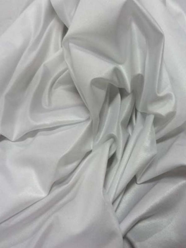 Lycra blanc tres fin satine en 1 40m de large