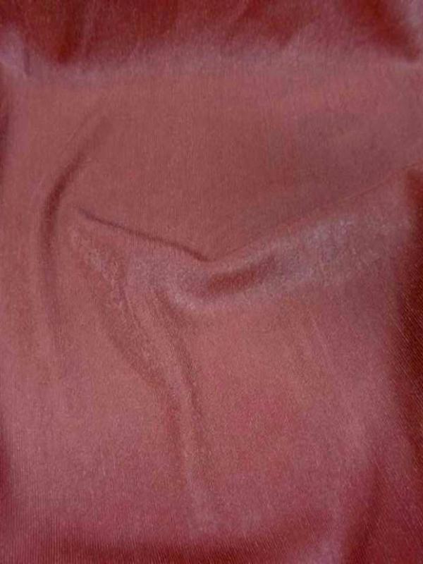 Lycra brillant a cotes saumon