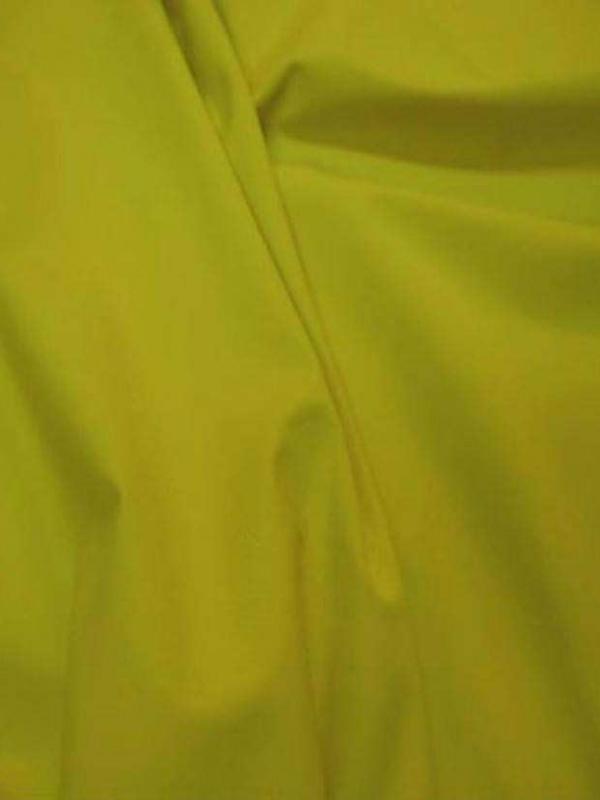 Lycra extensible dans le 2 sens ton vert jaune