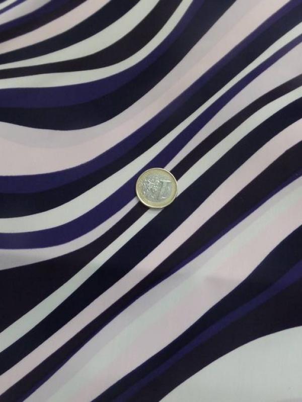 Tissu lycra imprimé année 70 ton blanc violet rose et noir