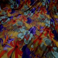 Lycra imprime fleurs safran prune