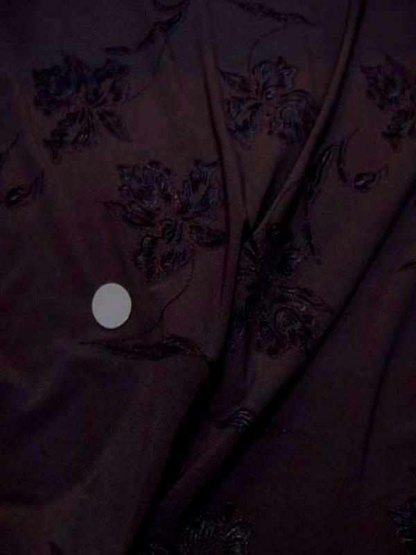 Lycra marron faconne fleurs
