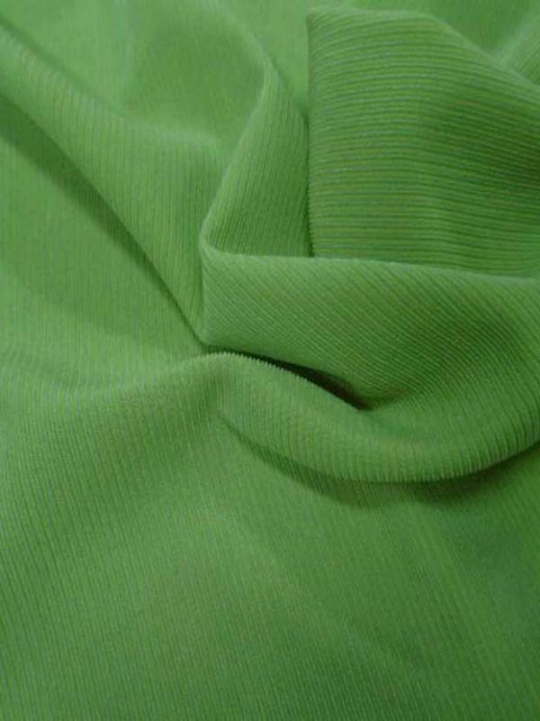 Lycra uni brillant a cotes vert clair