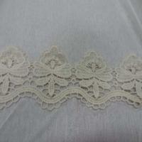 Macrame blanc casse aspect coton en 10cm de large
