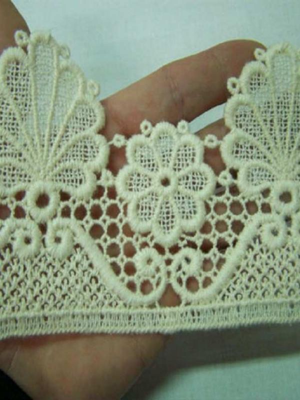 Macrame blanc casse aspect coton en 11cm de large