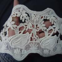 Macrame blanc casse motifs signes en 15cm de large3