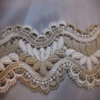 Macrame blanc casse taupe en 10cm de large0