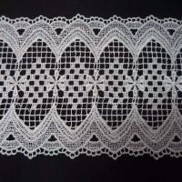 Macrame blanc en 15cm de large