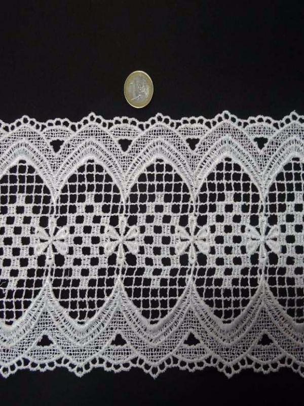 Macrame blanc en 15cm de large
