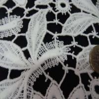 Macrame blanc en 40 cm de large8