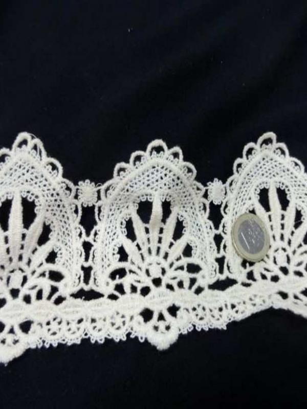 Macrame en 6 5cm aspect coton blanc casse