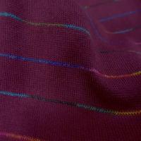 Maille bordeaux fuchsia a rayures multicolore