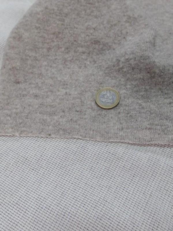 Maille de laine melange beige chine en 1 50 m de large